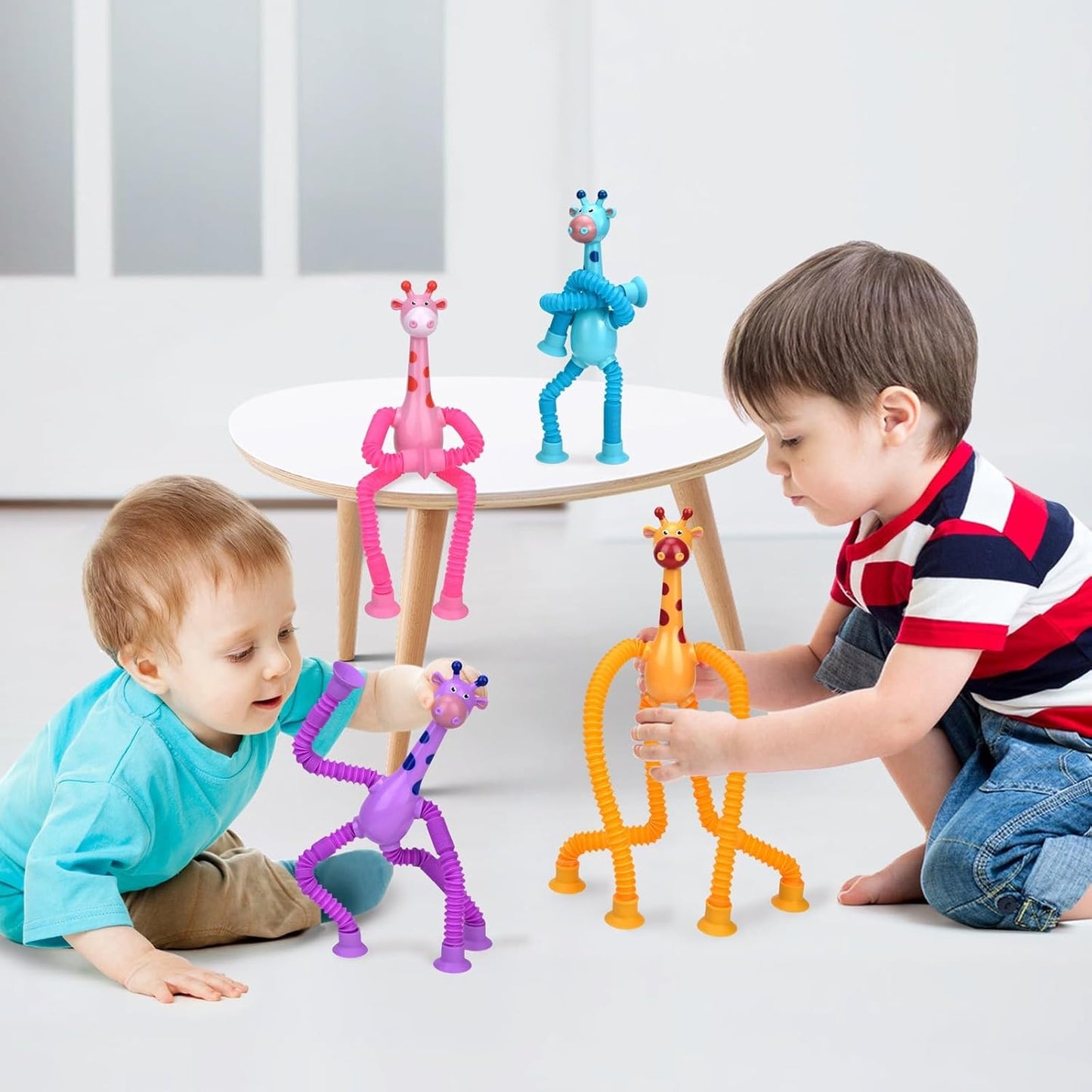 Telescopic Suction Cup Giraffe Toy